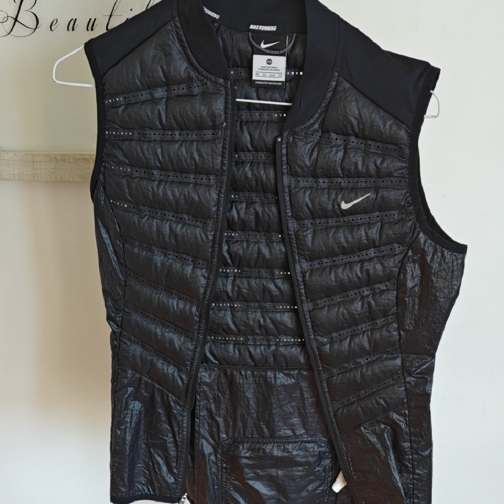 Nike Black Puffer Vest